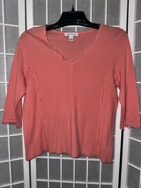 Belford Frayed Hem Knit Pima Cotton Pullover V Neck Sweater Medium